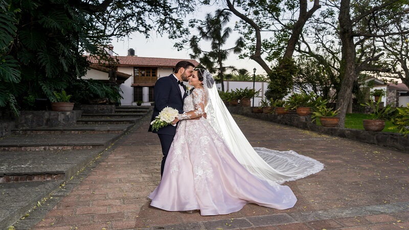 Creating Personalized Weddings in Popular Destinations